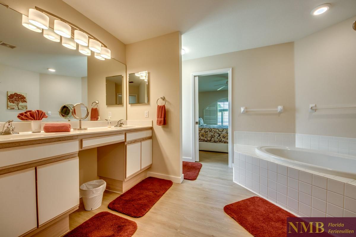 Ferienhaus-Sunshine_34-Jr amp; Master Bathroom Ferienhaus-Sunshine_34-Jr amp; Master Bathroom